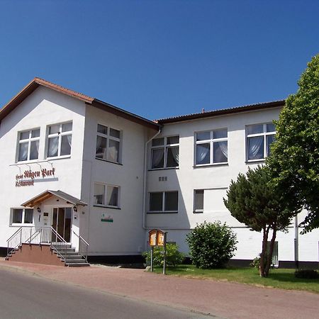 Hotel Ruegen Park Kg Gingst Extérieur photo