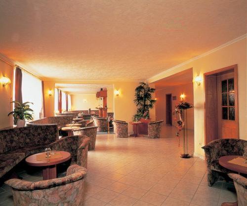 Hotel Ruegen Park Kg Gingst Extérieur photo