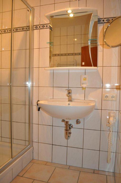 Hotel Ruegen Park Kg Gingst Extérieur photo